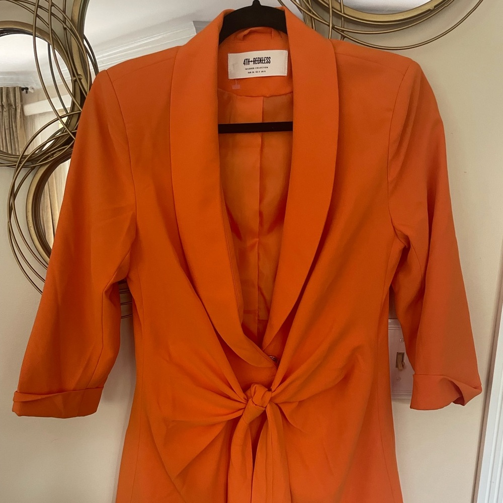 4th Reckless - Orange - size 4 - 3/4 sleeves NWOT -